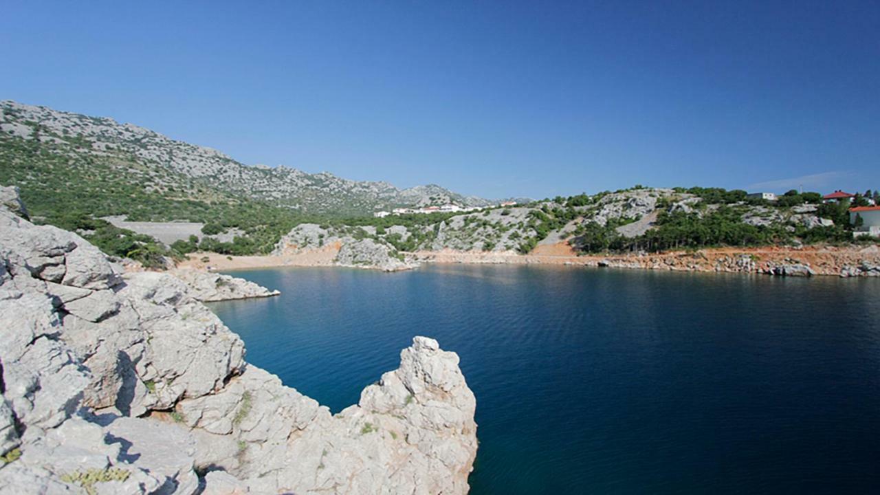 Beachfront House Ivana With Pool - Renovated 2025 Cesarica Exterior foto